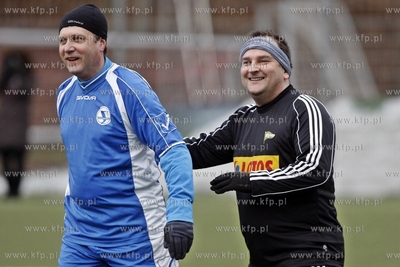 Gdansk. Boisko przy ul. Traugutta.  Sylwestrowy mecz...