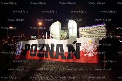 Uroczystosci rocznicowe pod pomnikiem Ofiar Grudnia...