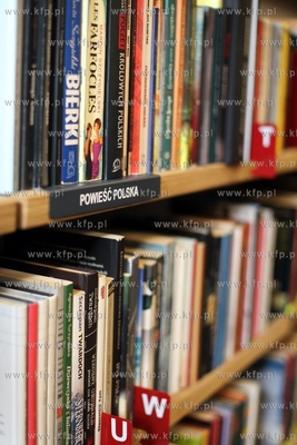 Gdansk. Sw. Ducha.  Otwarcie Biblioteki pod Zolwiem...