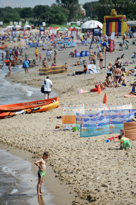 Gdansk. Plaza w Brzeznie. 19.07.2011 fot. Mateusz Ochocki...
