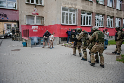 Gdansk. Gimnazjum nr 29 na Suchaninie. Pokazy Gdanskiej...