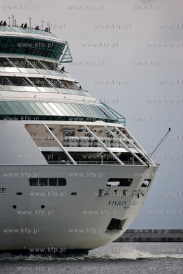 Port w Gdyni. Nabrzeze Francuskie. Wizyta plywajacego...