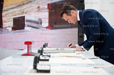 Gdansk. Rebiechowo. Uroczystosc wmurowania kamienia...