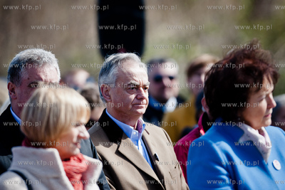 Gdansk. Uroczystosc wmurowania kamienia wegielnego...