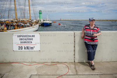 Gdansk. Uroczystosc otwarcia Falochronu Zachodniego...