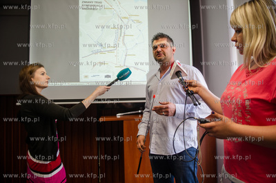 Gdansk. Urzad Miasta. Konferencja prasowa dotyczaca...