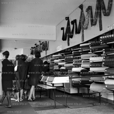 Sklep CPLiA Zona Modna w Gdyni.
15.05.1968
0001580z_maj1968
Fot....