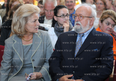 XIII Festiwal Gwiazd w Gdansku. Dwor Artusa - rozdanie...