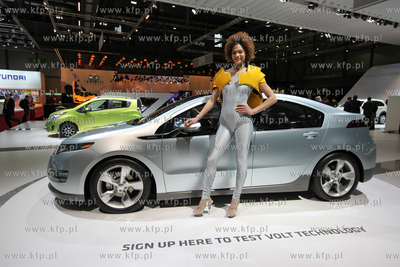 Targi motoryzacyjne w Genewie. Nz. Chevrolet Volt ...