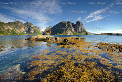 Norwegia , Lofoty, Sakrisoy, polnocna czesc kraju,...