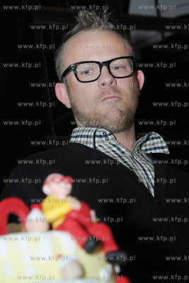 Tomasz Deker -  mistrz swiata w cukiernictwie przygotowal...