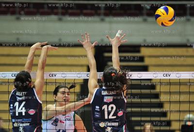 Ergo Arena. Liga Mistrzyn. Mecz Atom Trefl vs. Asystel...