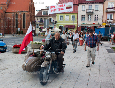 O godzinie "W" przy Ratuszu Staromiejskim na Starogardzkim...