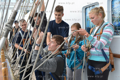 Dzien na Darze Mlodziezy ze studentami Akademii Morskiej...