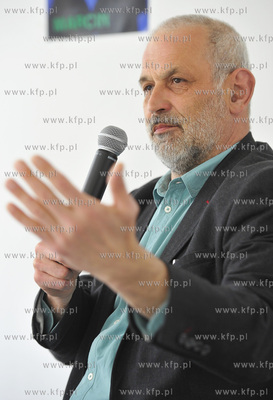 Sopot. Zatoka Sztuki. Charytatywny cykl Serca Gwiazd....