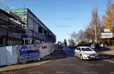 Gdańsk. Suchanino. Budowa nowego centrum handlowego...