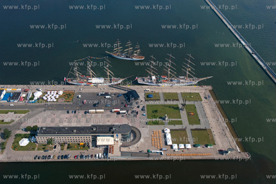 Tall Ships' Races 2009 w Gdyni z lotu ptaka. Zlot Wielkich...