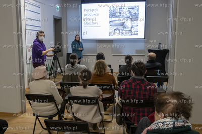 Wykład dr Aleksandry Girsztowt z Instytutu Historii...