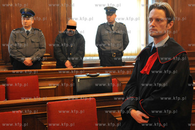 Gdansk. Sad Okregowy. Andrzej H. domniemany szef gangu...