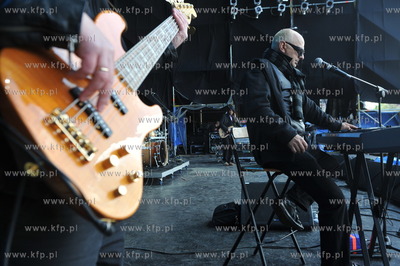 Przygotowanie do koncertu bedacego czescia uroczystosci...
