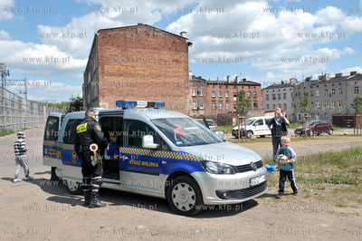 Gdansk Orunia. Akcji malowania scian tunelu na ul....
