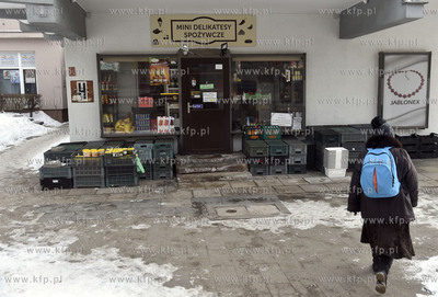 Gdynia. Mini Delikatesy Spożywcze na Karwinach. 03.05.2018...