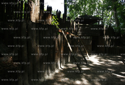 Sopot. Grodzisko. Symboliczne rozpoczecie prac budowlanych...