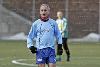 Gdansk. Boisko przy ul. Traugutta.  Noworoczny mecz...