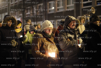 Miejska Droga Krzyzowa, zorganizowana po raz osmy przez...