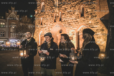 Sopot. Przekazanie Betlejemskiego Światła Pokoju.
16.12.2021
fot....