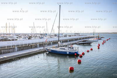 Pomost przy ostrodze sopockiego molo.
02.08.2022
fot....