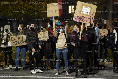 Gdańsk. Piąty dzień manifestacji w Gdańsku przeciwko...