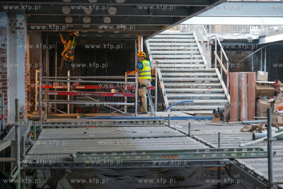 Rewitalizacja Hali Targowej w Gdańsku już na półmetku....