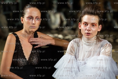 Gdańsk, Teatr Wybrzeże. Próba medialna spektaklu...