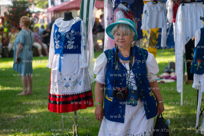 Kartuzy. Światowy Zjazd Kaszubów w 100 - lecie Karuz....