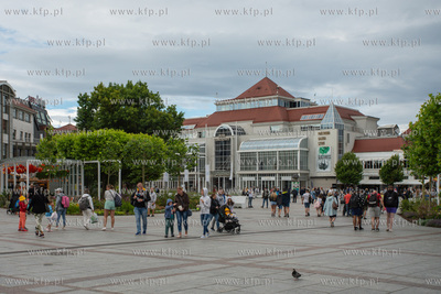 Sopot. Plac Przyjaciół Sopotu po rewitalizacji. 19.07.2023...