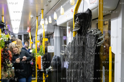 Gdńsk. Halloweenowy tramwaj. 31.10.2024 / fot. Anna...