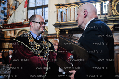 Gdansk. Dwor Artusa. Uroczysta Sesja Rady Miasta. Nadanie...
