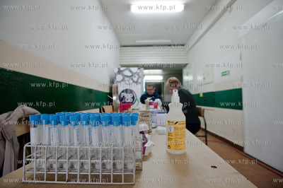 Gdansk. Teren AWFiS. Zyciowa Setka Gdanska - jedyny...