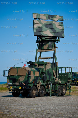 Poligon wojskowy w Ustce. Odbior sprzetu oraz podpisanie...