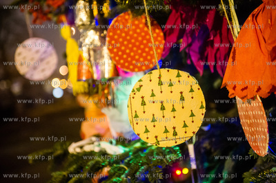 Gdansk. Plac przy boisku Szkoly Podstawowej nr 65....