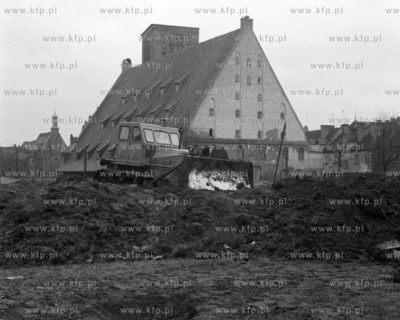 Przebudowa placu pomiędzy ulicami Korzennej i Rajskiej.
03.1967
0000621z_marzec1967
Fot....
