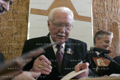 Miedzyzdroje
Otwarcie wystawy "Jak ptaki z rozbitych...