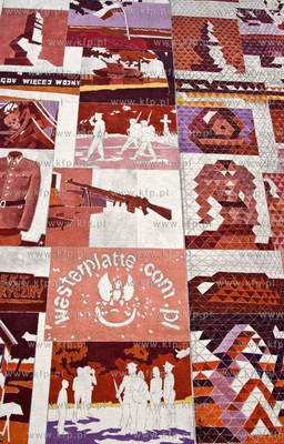 Ozdobne murale na blokach S.M. Zaspa. Nz. ul Skarzynskiego...