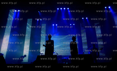 Gdansk Dzwiga Muze 2012. Koncert zespolu SISTARS. 10.08.2012...