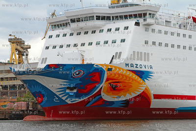 Prom Mazovia nalezaca do linii Polferries z grafika...