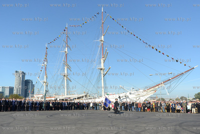 Na Molo Poludniowym w Gdyni zainaugorowano rozpoczecie...