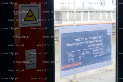 Z powodu stanu epidemii koronawirusa COVID-19 opustoszaly...