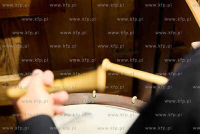 Koncert carillonu i trąbek w Złotej Bramie 26.07.2024...