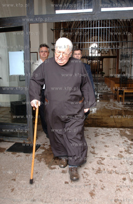 Pozar kosciola sw. Katarzyny w Gdansku. Nz. przeor...